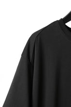 Load image into Gallery viewer, CAPERTICA OVERSIZED H/S TEE / SUVIN COTTON COMPACT JERSEY (CHARCOAL)