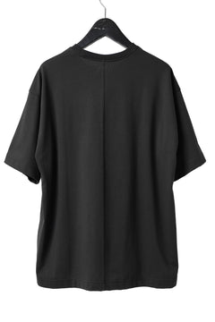 Load image into Gallery viewer, CAPERTICA OVERSIZED H/S TEE / SUVIN COTTON COMPACT JERSEY (CHARCOAL)