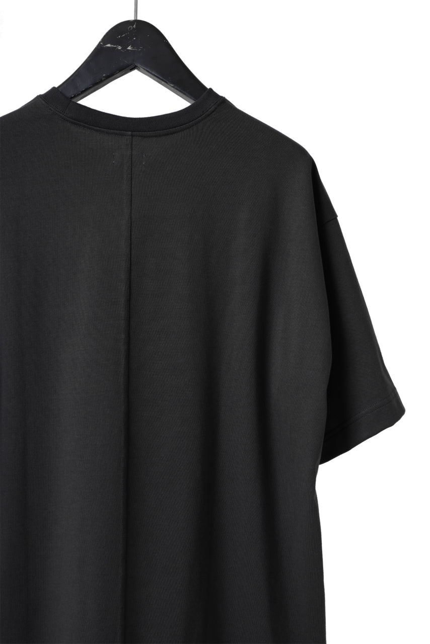 Load image into Gallery viewer, CAPERTICA OVERSIZED H/S TEE / SUVIN COTTON COMPACT JERSEY (CHARCOAL)
