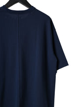 Load image into Gallery viewer, CAPERTICA OVERSIZED H/S TEE / SUVIN COTTON COMPACT JERSEY (NAVY)