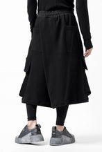 画像をギャラリービューアに読み込む, A.F ARTEFACT TWISTED HAKAMA-CARGO PANTS / COTTON SWEAT (BLACK)
