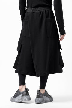 画像をギャラリービューアに読み込む, A.F ARTEFACT TWISTED HAKAMA-CARGO PANTS / COTTON SWEAT (BLACK)