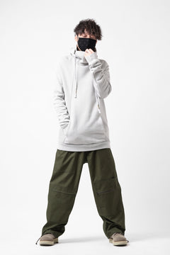 Load image into Gallery viewer, BORIS BIDJAN SABERI HOODY PULLOVER / NATURAL OBJECT DYED "HOODY2-FTT00008" (LIGHT GREY)
