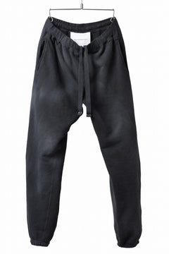 画像をギャラリービューアに読み込む, DEFORMATER.® THREE PROCESSING SWEAT JOGGER PANT - DYED/BIO/FROST EFFECT (VINTAGE BLACK)