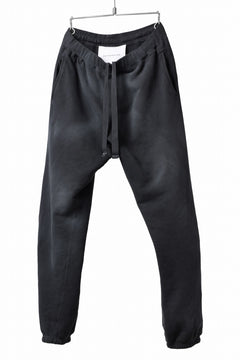 画像をギャラリービューアに読み込む, DEFORMATER.® THREE PROCESSING SWEAT JOGGER PANT - DYED/BIO/FROST EFFECT (VINTAGE BLACK)