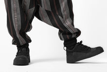 画像をギャラリービューアに読み込む, SOSNOVSKA STRIPES COLORED PANTS (MIX)