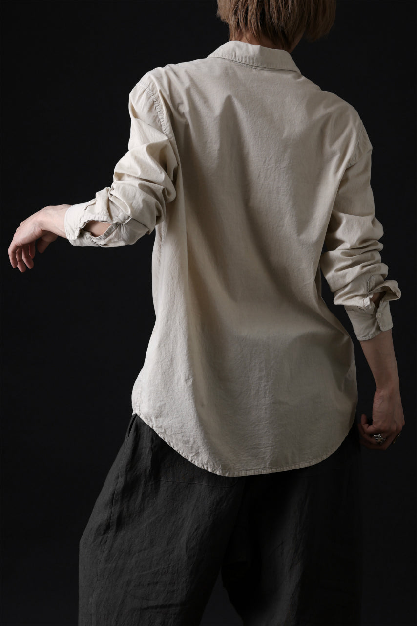 Load image into Gallery viewer, daub PLAIN COLLAR SHIRT / COLD DYED ORGANIC COTTON (SAND)
