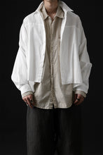 Load image into Gallery viewer, daub PLAIN COLLAR SHIRT / COLD DYED ORGANIC COTTON (SAND)