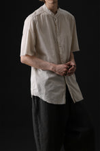 Load image into Gallery viewer, daub DYEING MINIMAL SS SHIRT / ORGANIC COTTON (SAND)