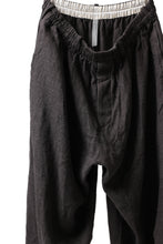 画像をギャラリービューアに読み込む, YUTA MATSUOKA easy darts pants / brushed linen canvas (brown)