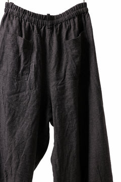 画像をギャラリービューアに読み込む, YUTA MATSUOKA easy darts pants / brushed linen canvas (brown)