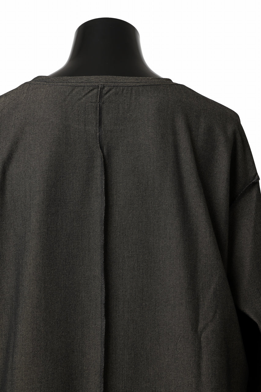 Load image into Gallery viewer, ISAMU KATAYAMA BACKLASH ROUND HEM L/S TOPS / STRETCH HEAT STORAGE FLEECE (KHAKI)