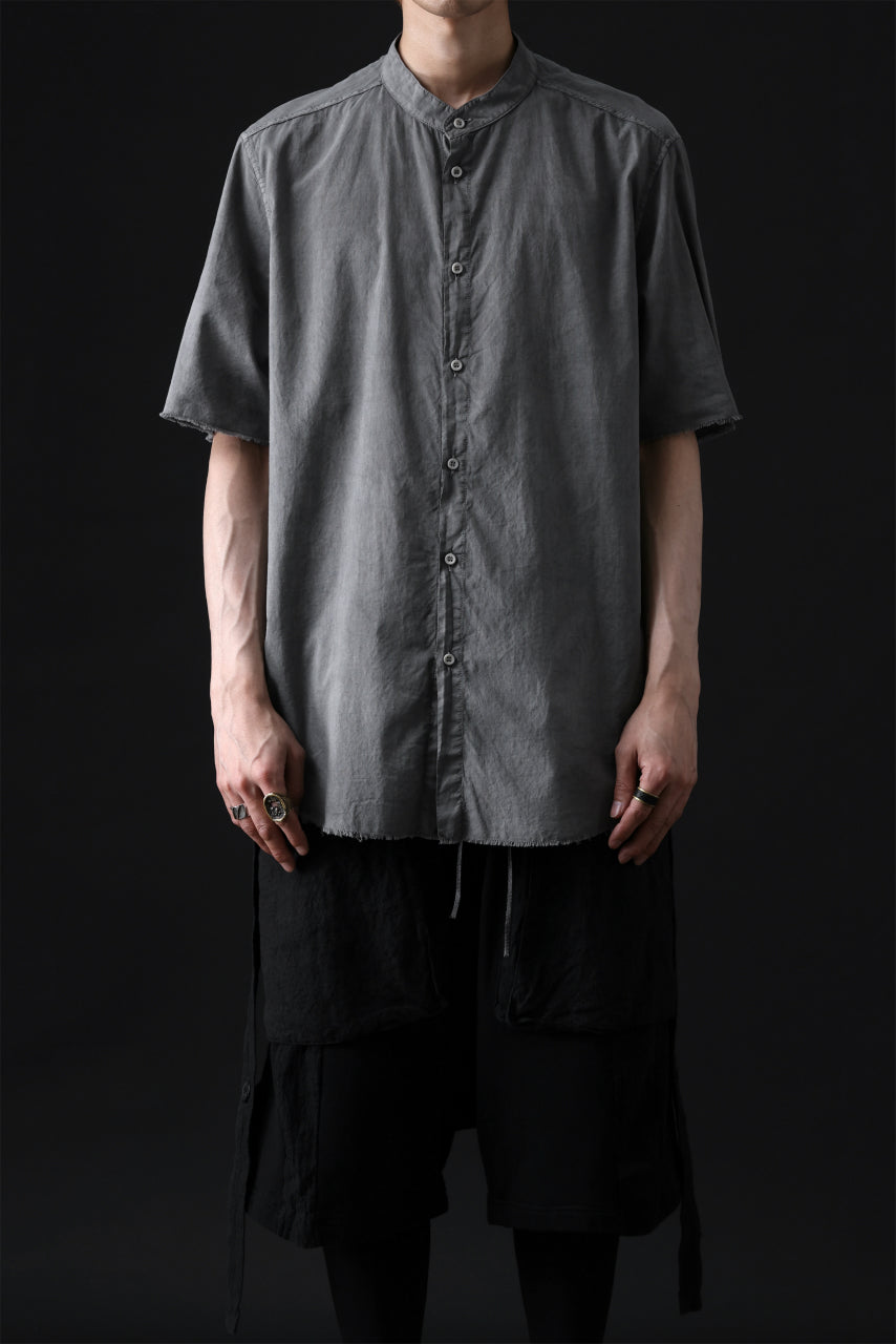 Load image into Gallery viewer, daub SHORT SLEEVE SHIRT / COLD DYED ORGANIC COTTON (GREY)