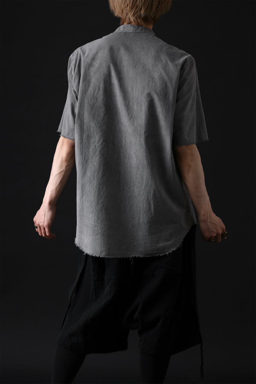 Load image into Gallery viewer, daub SHORT SLEEVE SHIRT / COLD DYED ORGANIC COTTON (GREY)