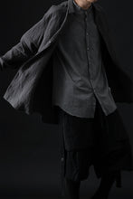 Load image into Gallery viewer, daub SHORT SLEEVE SHIRT / COLD DYED ORGANIC COTTON (GREY)