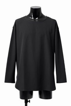 Load image into Gallery viewer, ISAMU KATAYAMA BACKLASH ROUND HEM L/S TOPS / STRETCH FLEECE (BLACK)