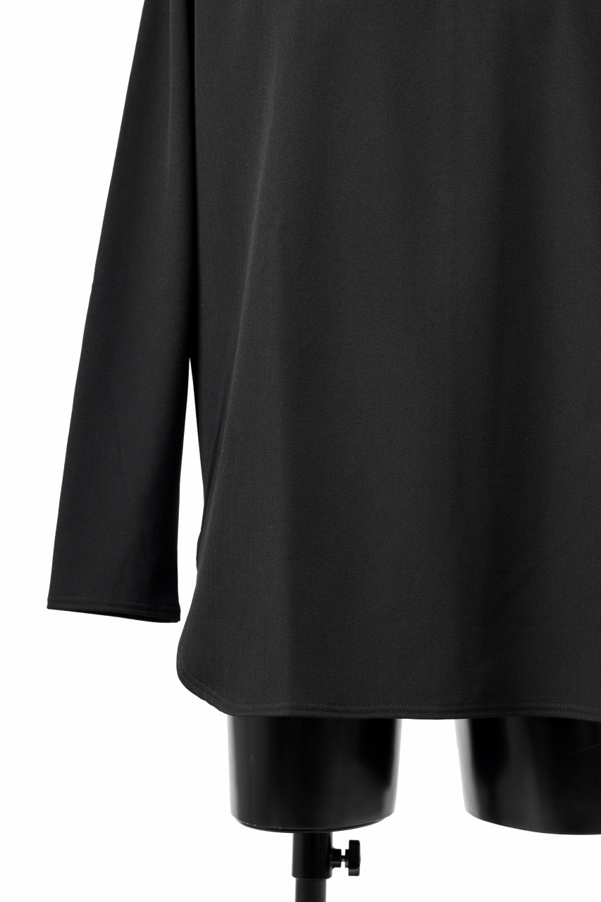 Load image into Gallery viewer, ISAMU KATAYAMA BACKLASH ROUND HEM L/S TOPS / STRETCH FLEECE (BLACK)