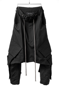 画像をギャラリービューアに読み込む, A.F ARTEFACT D-CLOTCH BIG CARGO CROPPED PANTS (BLACK)