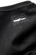 Load image into Gallery viewer, ISAMU KATAYAMA BACKLASH ROUND HEM L/S TOPS / STRETCH FLEECE (BLACK)