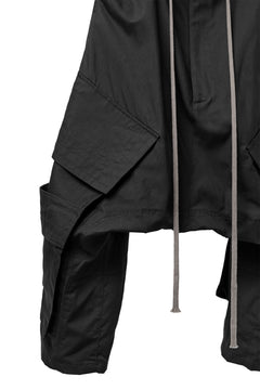 画像をギャラリービューアに読み込む, A.F ARTEFACT D-CLOTCH BIG CARGO CROPPED PANTS (BLACK)