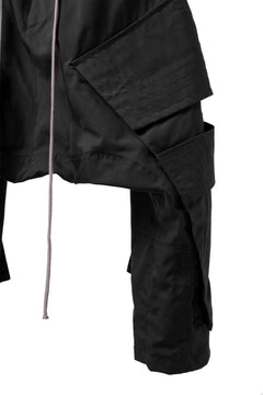 画像をギャラリービューアに読み込む, A.F ARTEFACT D-CLOTCH BIG CARGO CROPPED PANTS (BLACK)