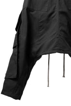画像をギャラリービューアに読み込む, A.F ARTEFACT D-CLOTCH BIG CARGO CROPPED PANTS (BLACK)