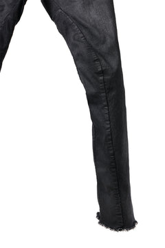 画像をギャラリービューアに読み込む, masnada SLIM JEANS / REPURPOSED STRETCH (BLACK HAND SMEARED RESIN)