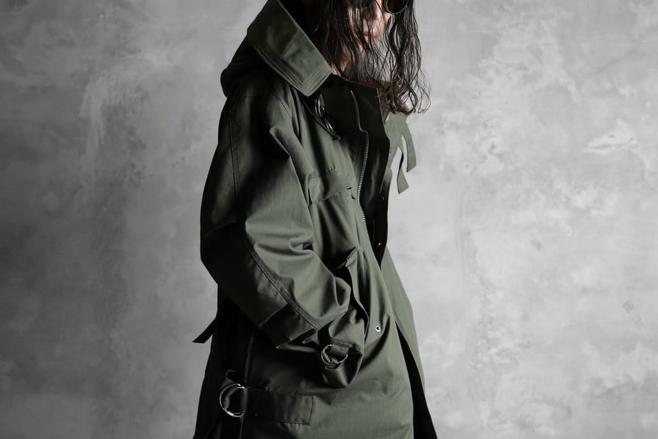 Load image into Gallery viewer, KLASICA WATER FALL MODS COAT / Ventile® UK L24 (OLIVE)