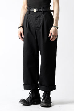 画像をギャラリービューアに読み込む, KLASICA GRIOTTE 2 TUCKED WIDE TROUSERS / CHINO CLOTH (BLACK)