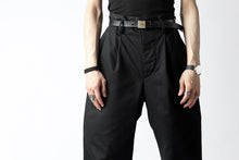 画像をギャラリービューアに読み込む, KLASICA GRIOTTE 2 TUCKED WIDE TROUSERS / CHINO CLOTH (BLACK)