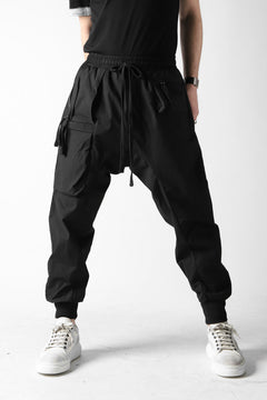 画像をギャラリービューアに読み込む, thomkrom EASY POCKETED PANTS (BLACK)
