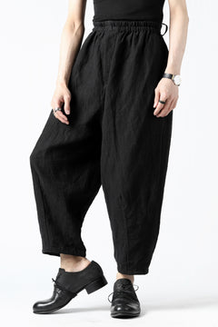 画像をギャラリービューアに読み込む, YUTA MATSUOKA easy darts pants / sofa linen (black)