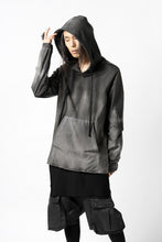画像をギャラリービューアに読み込む, thomkrom DYEING SWITCH PULLOVER HOODIE (COLD DYE BLACK)