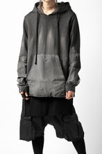 画像をギャラリービューアに読み込む, thomkrom DYEING SWITCH PULLOVER HOODIE (COLD DYE BLACK)
