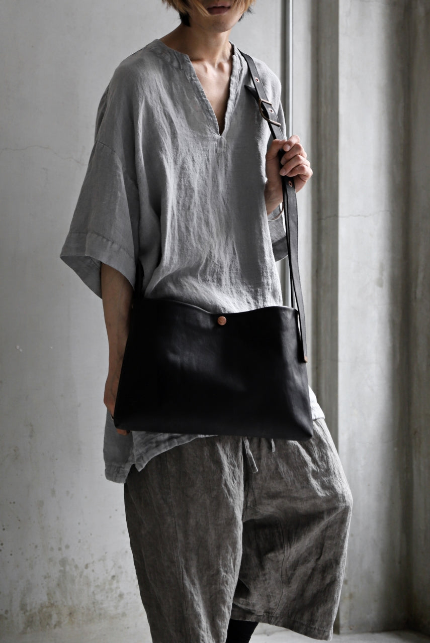 画像をギャラリービューアに読み込む, ierib exclusive practical-583 shoulder bag / Natural Camel (BLACK)