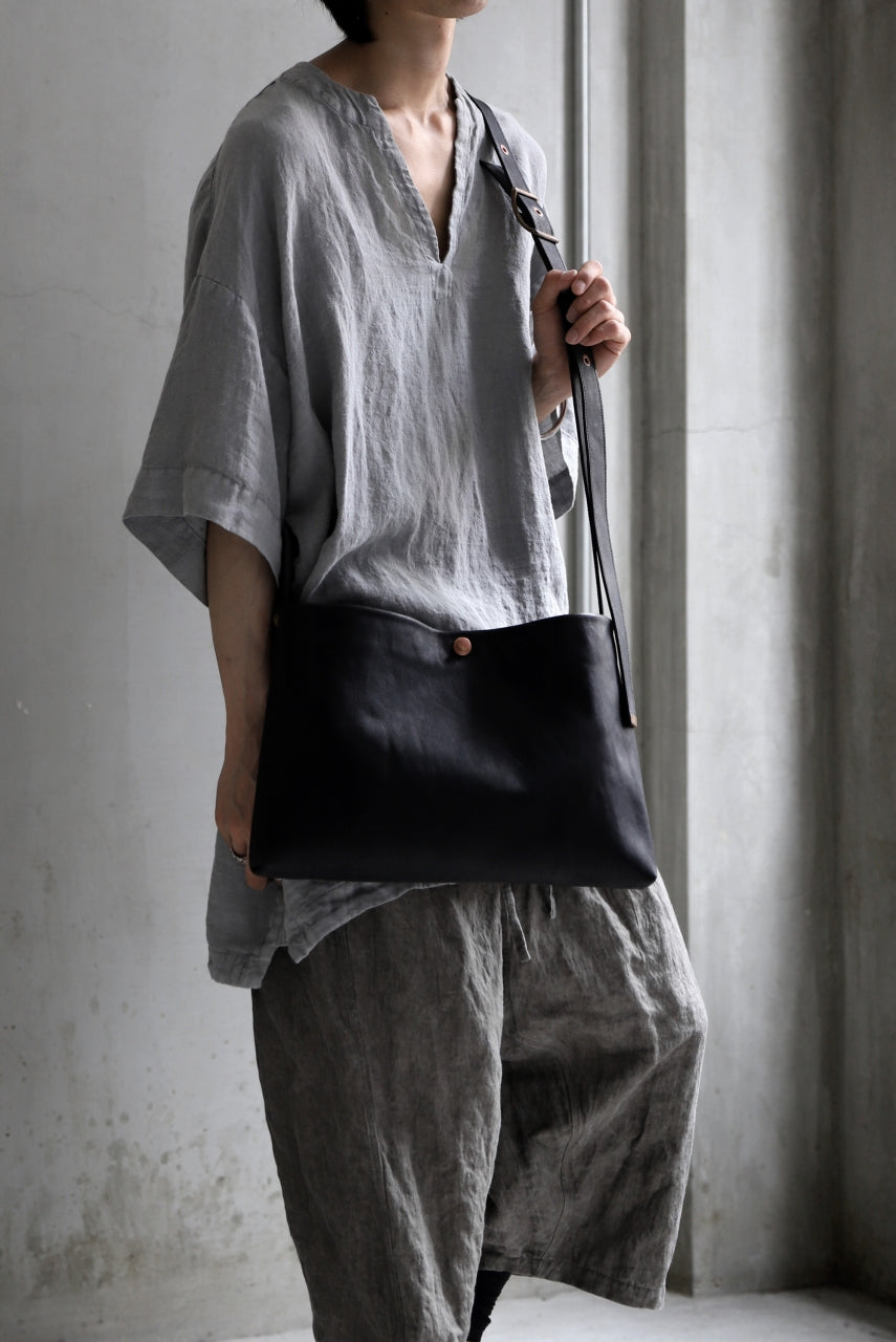 画像をギャラリービューアに読み込む, ierib exclusive practical-583 shoulder bag / Natural Camel (BLACK)