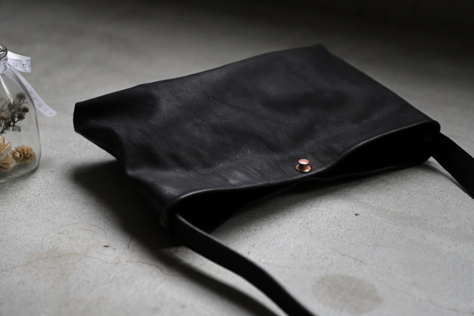 画像をギャラリービューアに読み込む, ierib exclusive practical-583 shoulder bag / Natural Camel (BLACK)