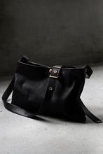画像をギャラリービューアに読み込む, ierib exclusive practical-583 shoulder bag / Natural Camel (BLACK)