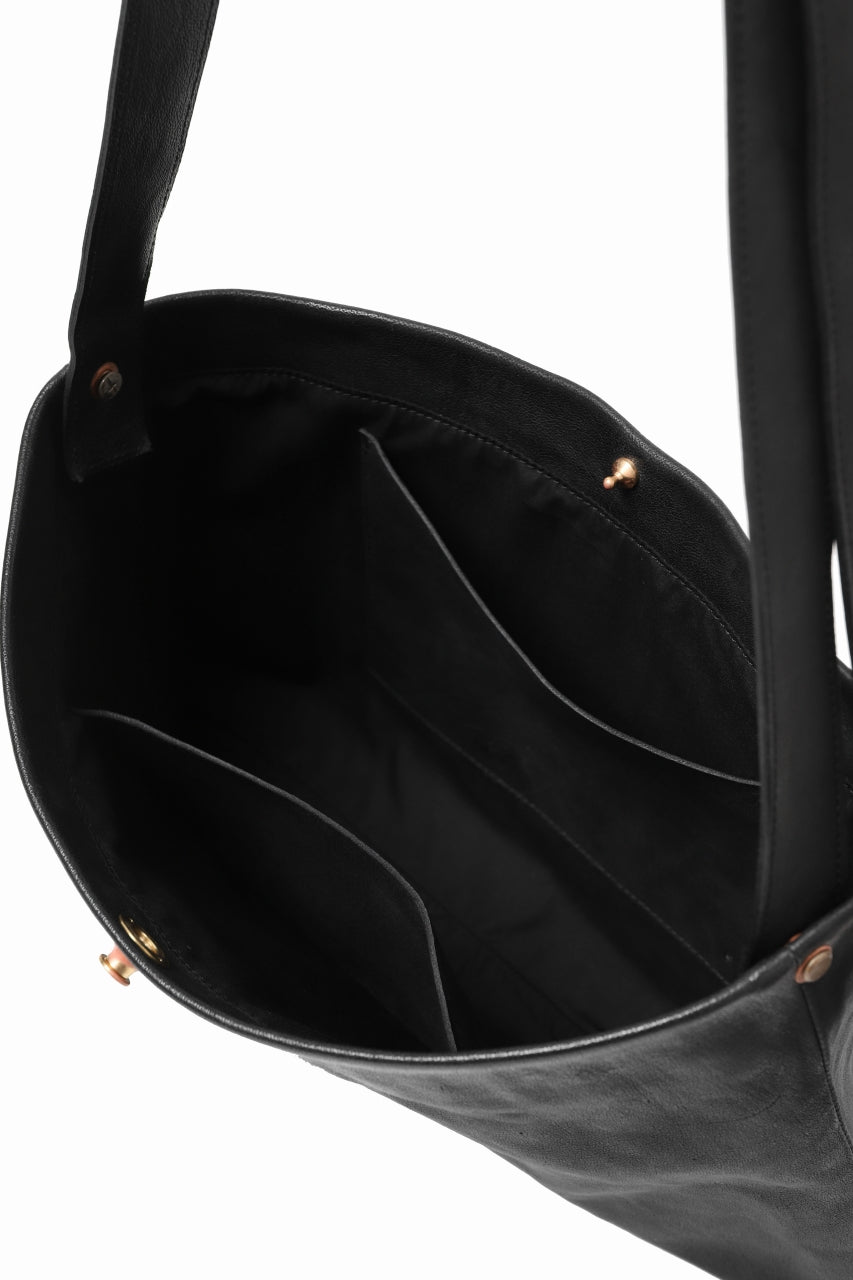 画像をギャラリービューアに読み込む, ierib exclusive practical-583 shoulder bag / Natural Camel (BLACK)