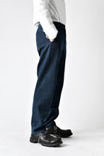 画像をギャラリービューアに読み込む, COLINA SASHIKO CURVED TROUSERS (INDIGO)