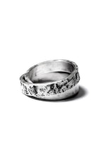 画像をギャラリービューアに読み込む, Holzpuppe Double banded Silver ring texture-1