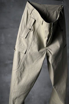 Load image into Gallery viewer, blackcrow worker pocket trousers / cotton woven (BEIGE)