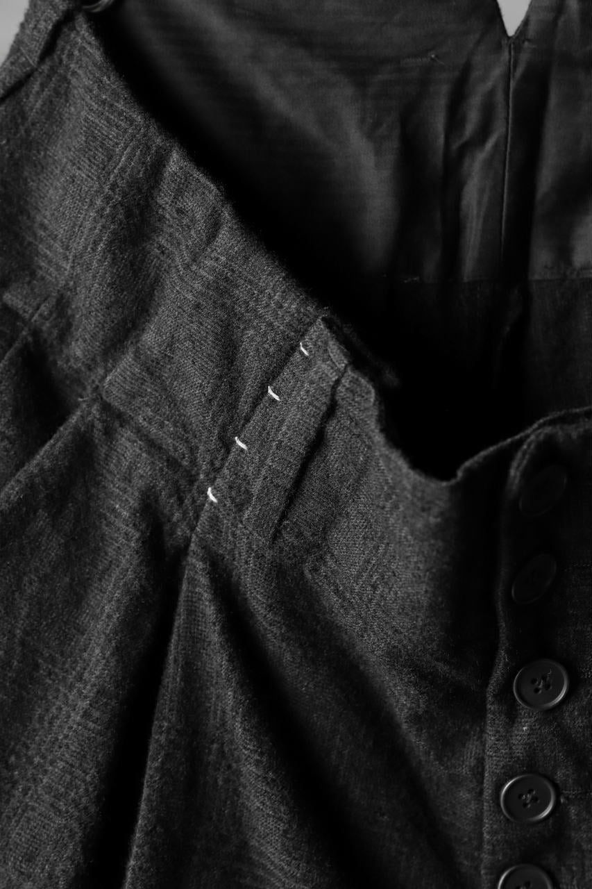 Load image into Gallery viewer, KLASICA DARK CHECK SABRON WIDE TROUSERS / WASH OUT MIX WEAVE (DARK CHECK)