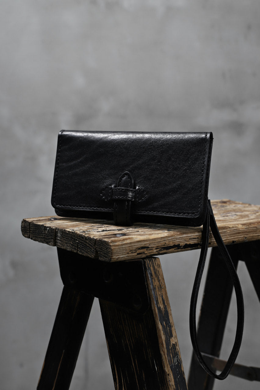 Load image into Gallery viewer, ISAMU KATAYAMA BACKLASH SMART PHONE CASE/PURSE / ITALY DOUBLE SHOULDER (BLACK)