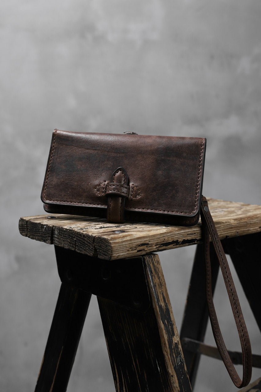 Load image into Gallery viewer, ISAMU KATAYAMA BACKLASH SMART PHONE CASE/PURSE / ITALY DOUBLE SHOULDER (DARK BROWN)