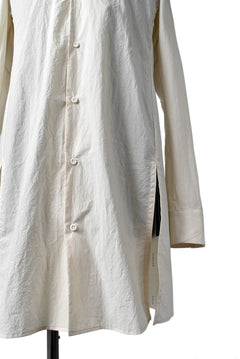 Load image into Gallery viewer, N/07 "MAUSK Detail" SLIT-SHOULDER LONG SHIRT (ECRU)