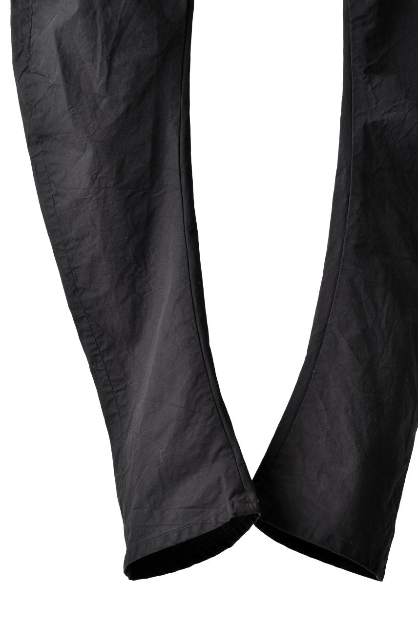 blackcrow high density cotton banana shape trousers (BLACK)