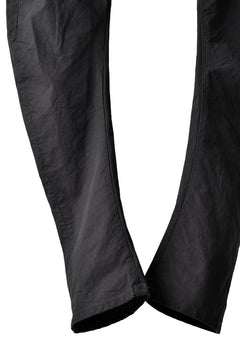 Load image into Gallery viewer, blackcrow high density cotton banana shape trousers (BLACK)