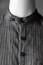 Load image into Gallery viewer, KLASICA STRIPED HERRINGBONE LINEN SHIRT / GARMENT WASHED (NAVY)
