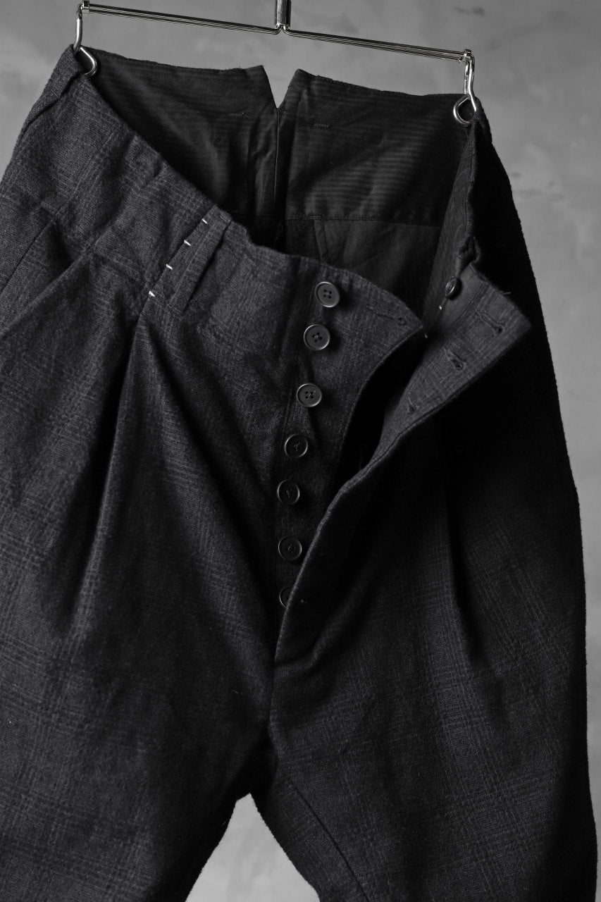 Load image into Gallery viewer, KLASICA DARK CHECK SABRON WIDE TROUSERS / WASH OUT MIX WEAVE (DARK CHECK)